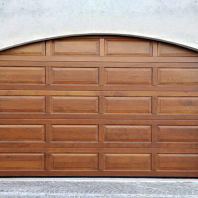 sezionale legno massello cassettato ad arco