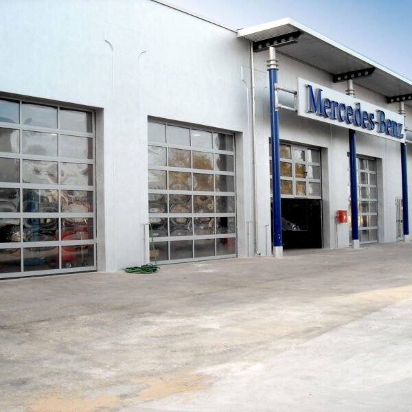 concessionaria-mercedes-sezionale-industriale-vetrato