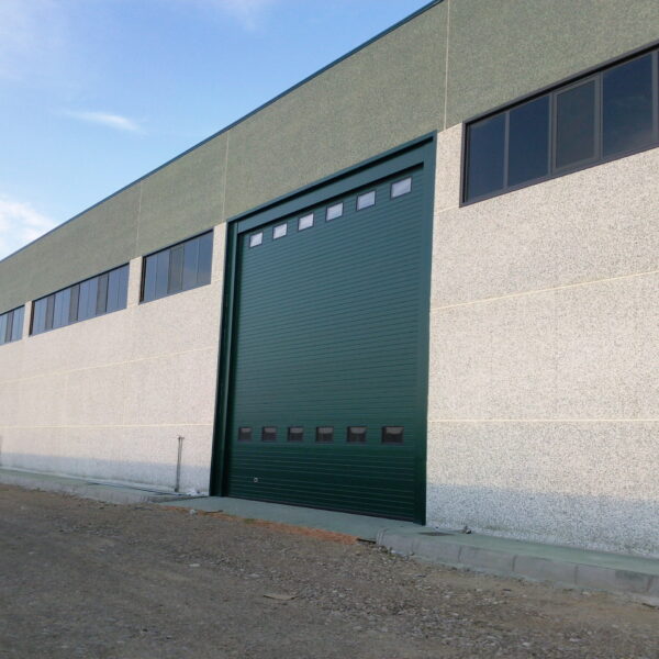 sezionale industriale rigato
